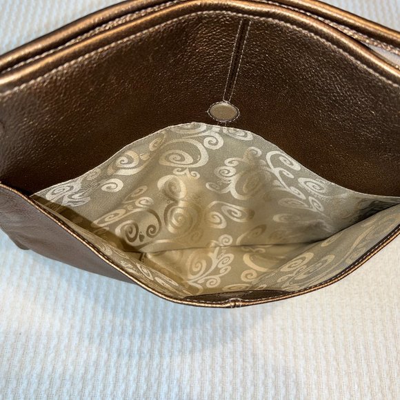 BRIGHTON PEWTER HAND CROCHETED SHOULDER BAG - Picture 14 of 16